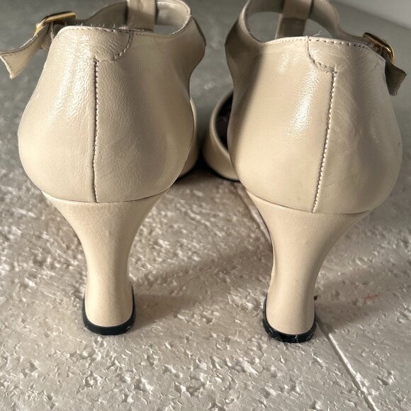 Liz Claiborne SZ7.5N Ivory Leather T-Strap Heels Formal Career Wedding Chic - Picture 8 of 9